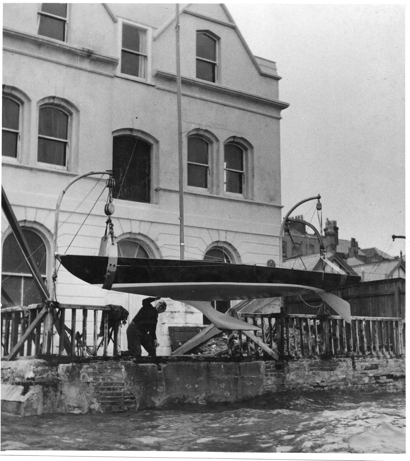 The Commodore's House, Uffa's home on the Cowes waterfront (photograph Peter Keen)